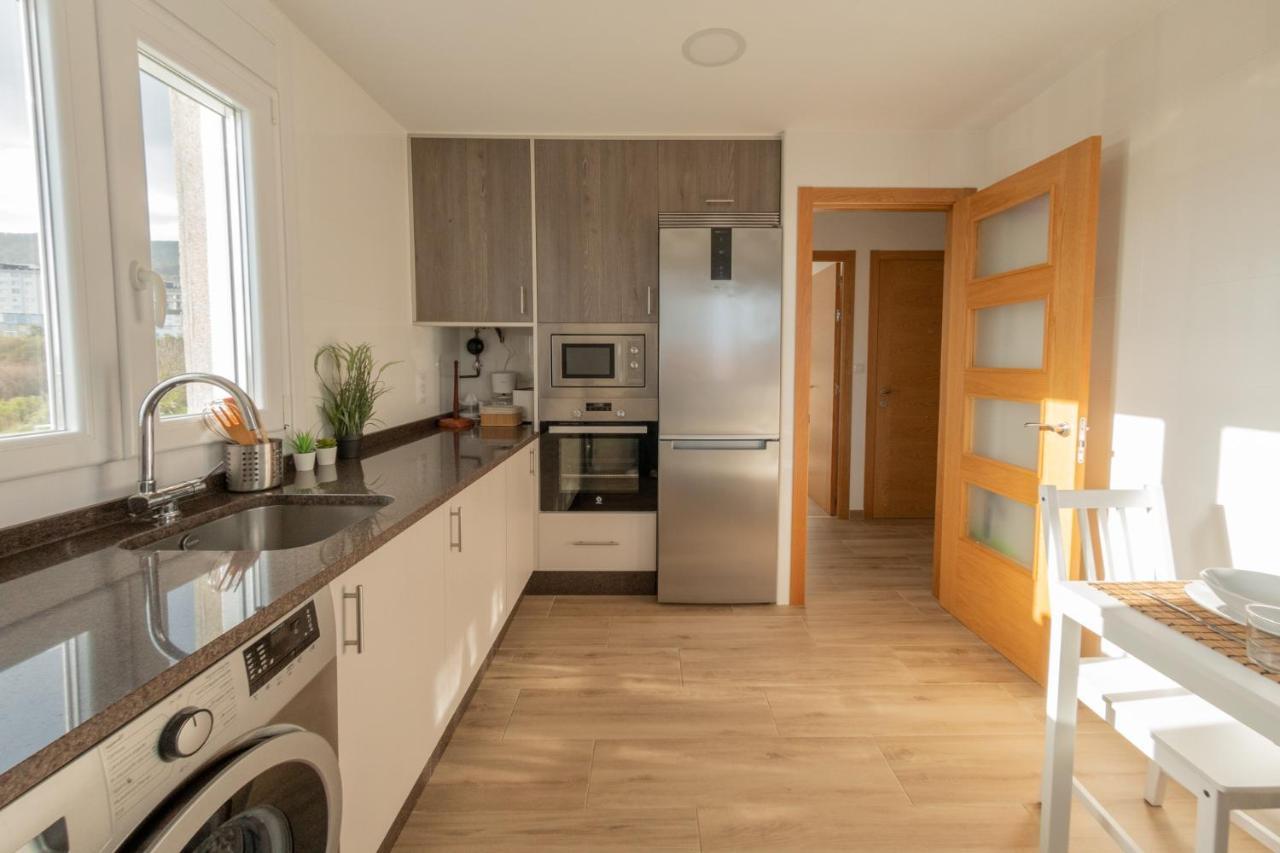 Ferienwohnung Piso En El Puerto Con Vistas Al Mar+Wifi+ Smarttv Burela Exterior foto